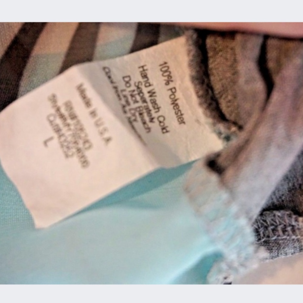 Bobeau Women Large Grey Chevron USA top sheer back - Picture 4 of 5